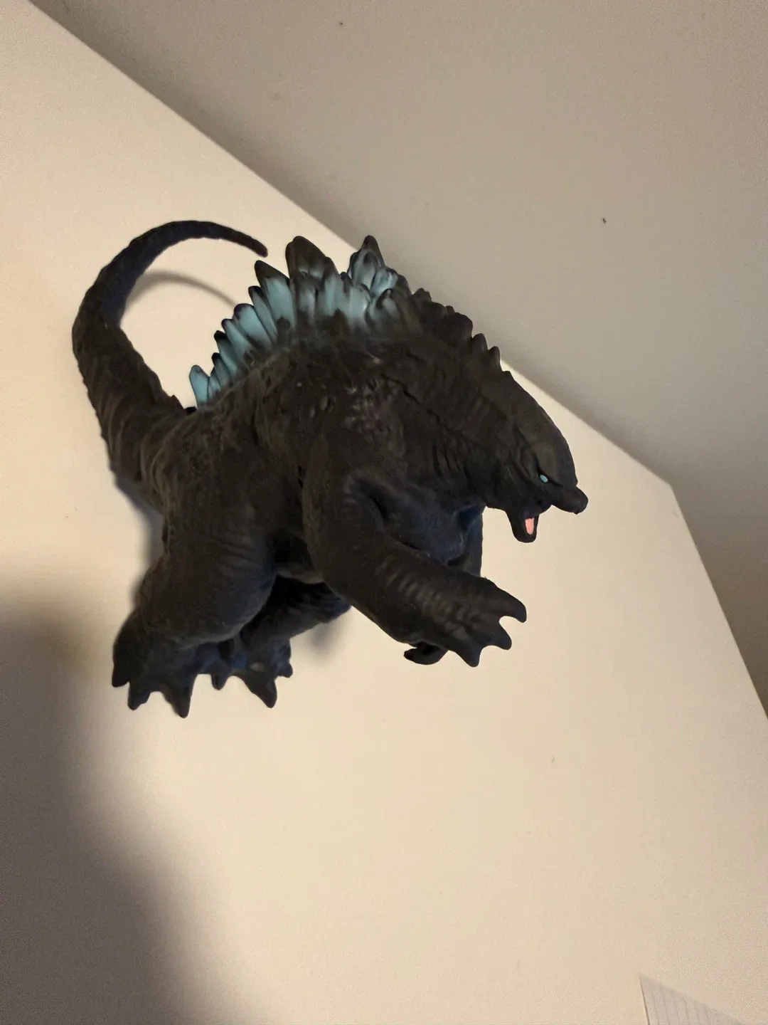 Godzilla vs. Kong Titan Tech Figure image indicator(2)