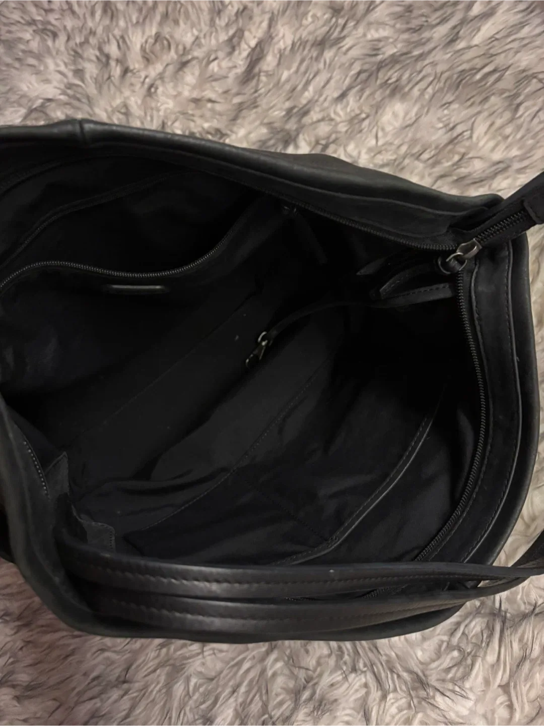 Ecco Leather Bag - Black image indicator(6)