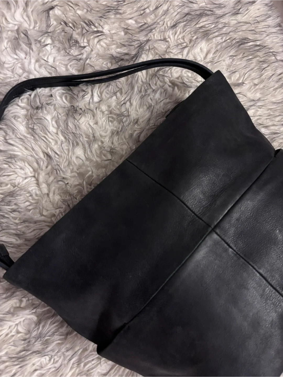 Ecco Leather Bag - Black image indicator(2)