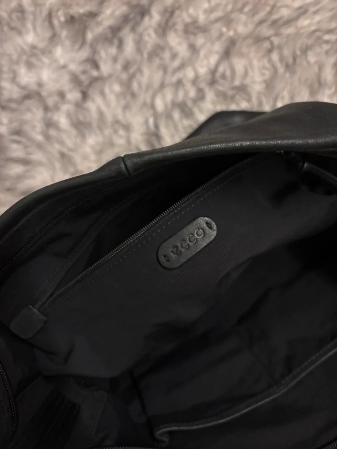 Ecco Leather Bag - Black image indicator(7)