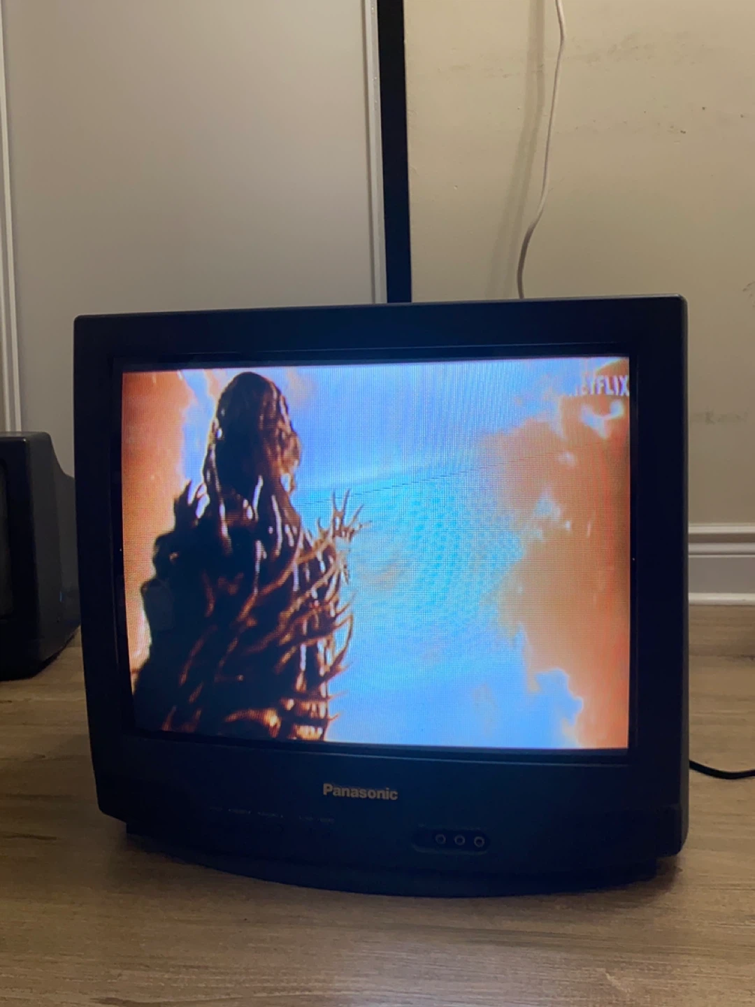 CRT TV Color TV ( Panasonic 2001)