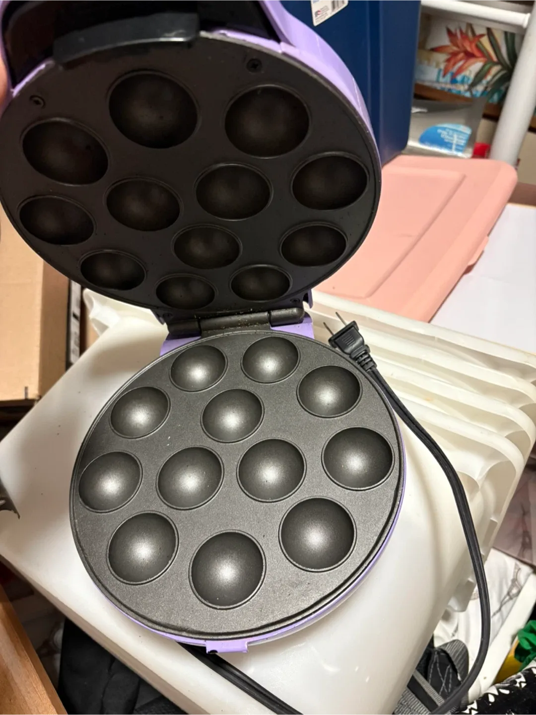 Babycakes Cake Pops Maker image indicator(2)