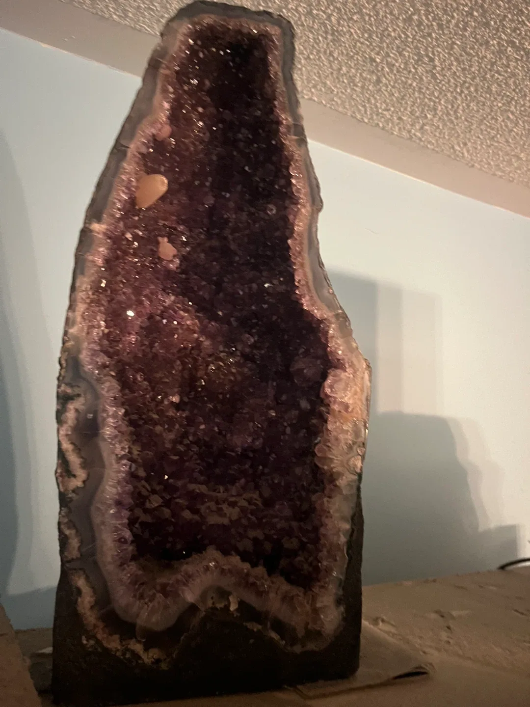 Amethyst Geode image indicator(3)