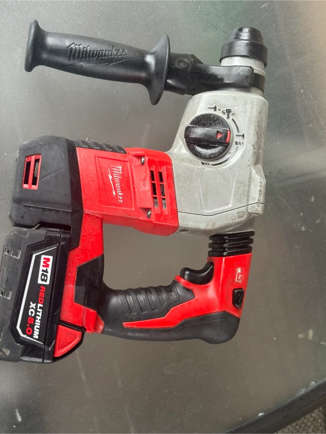 Milwaukee M18 Rotary Hammer Drill image indicator(7)