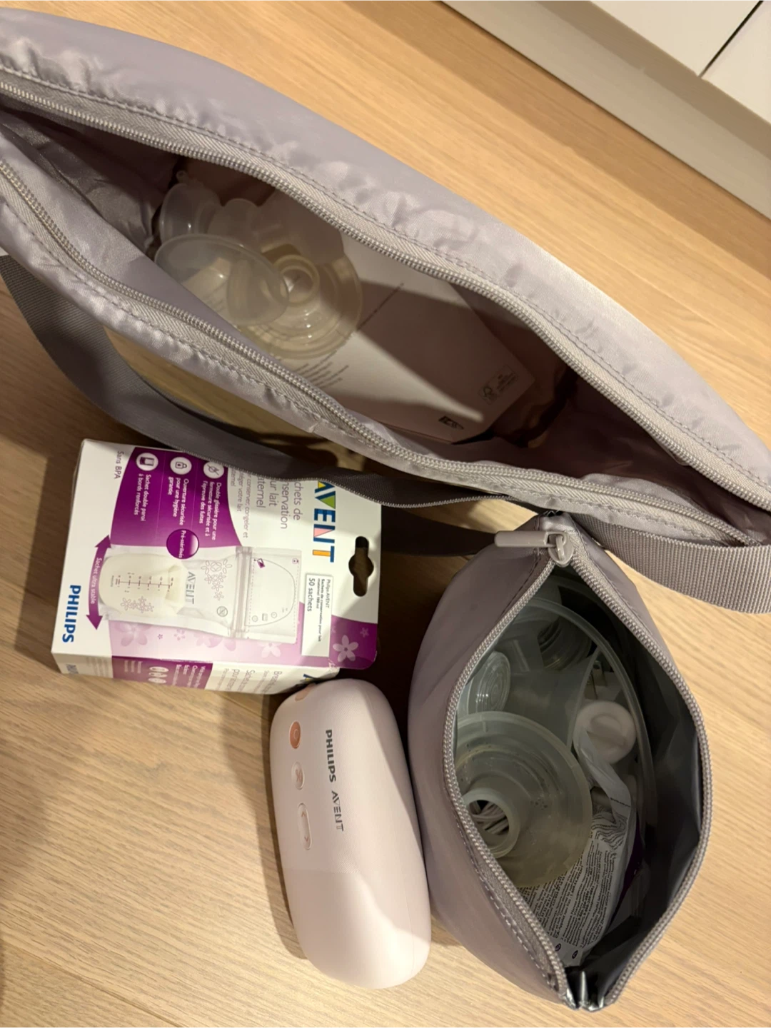 Philips Avent Breast Pump with Bag & Milk Storage Bags - photo 3