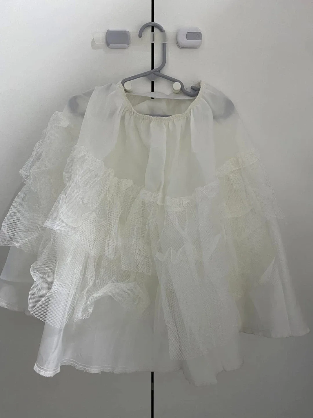 Snow White Costume image indicator(6)