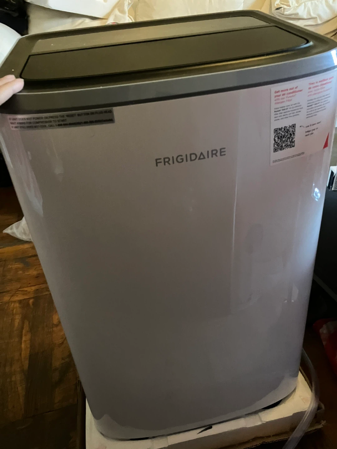 Frigidaire 3-in-1 Portable Room Air Conditioner 10,000 BTU - photo 3