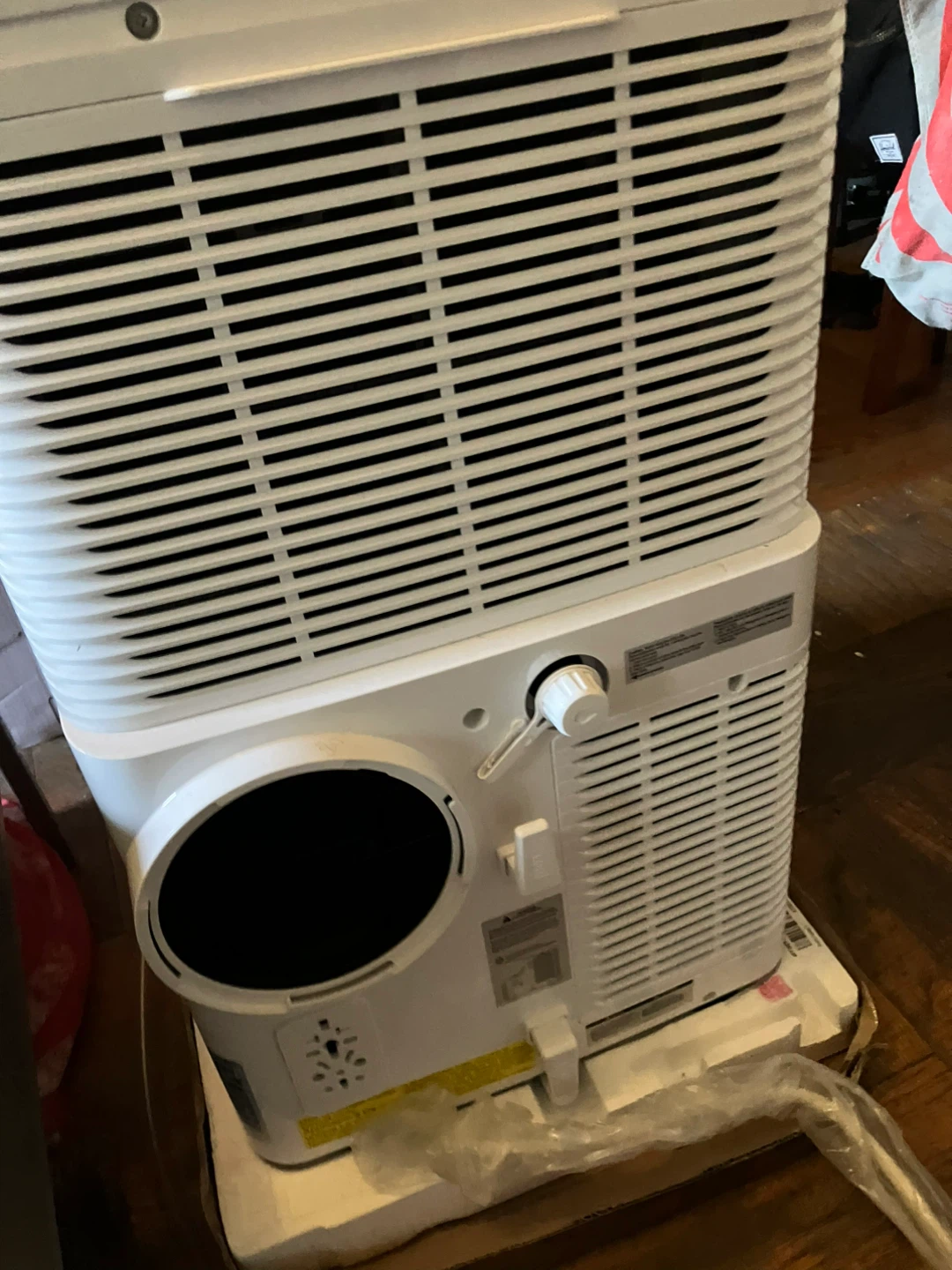 Frigidaire 3-in-1 Portable Room Air Conditioner 10,000 BTU - photo 4