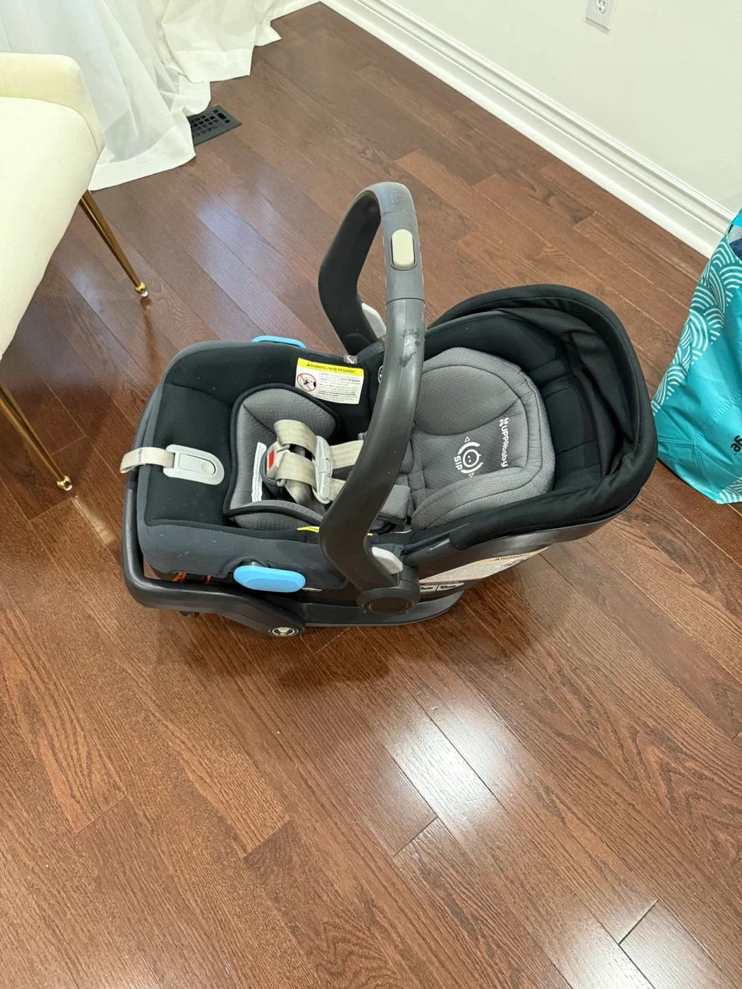 UPPAbaby MESA Infant Car Seat - Black image indicator(3)
