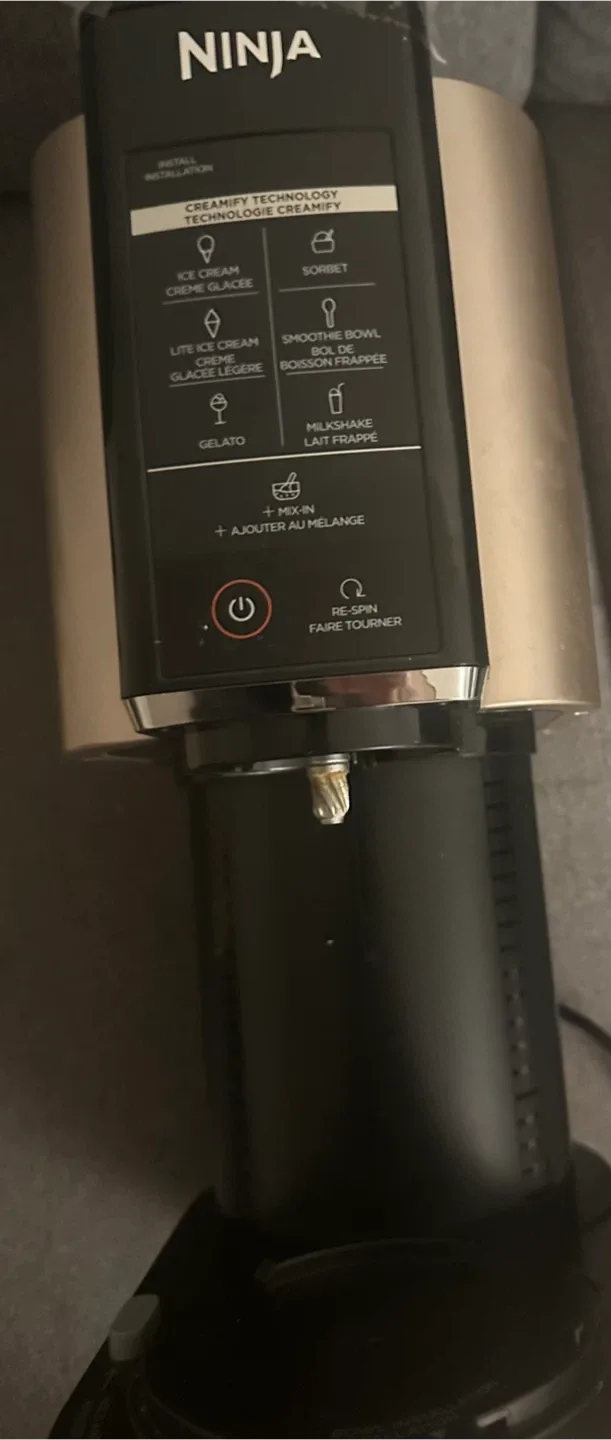 Ninja CREAMi 7-in-1 Ice Cream Maker (NC301CRG) image indicator(2)