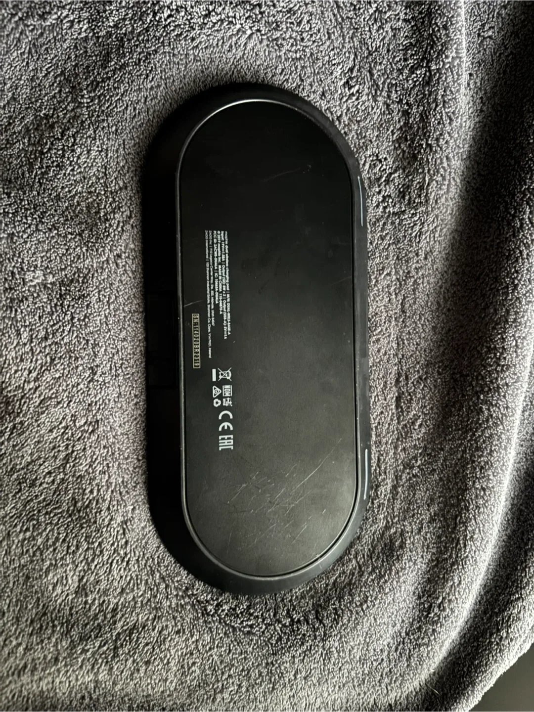 Mophie Wireless Charging Pad image indicator(2)