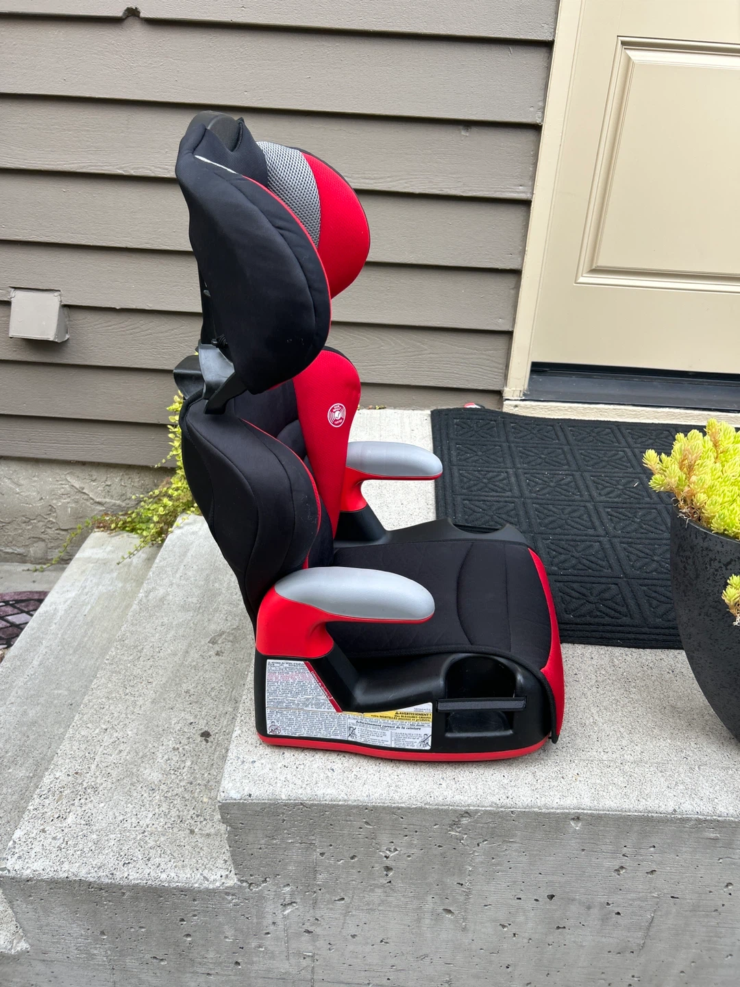 Evenflo AMP High Back Booster Car Seat - photo 2