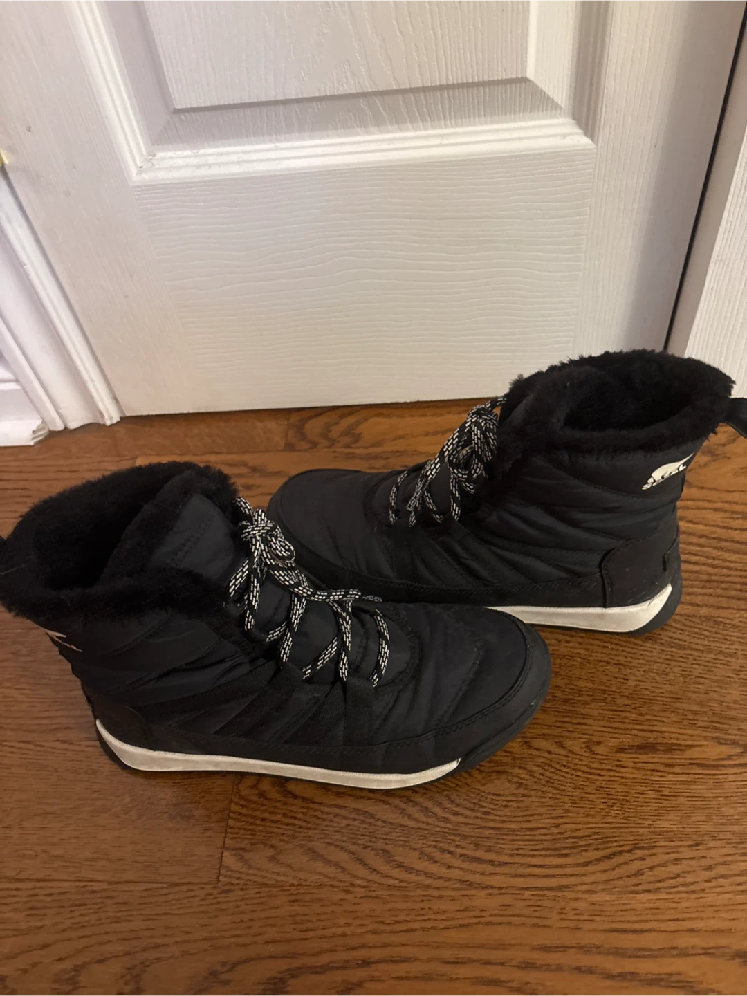 Sorel Women's Winter Boots - Size 9