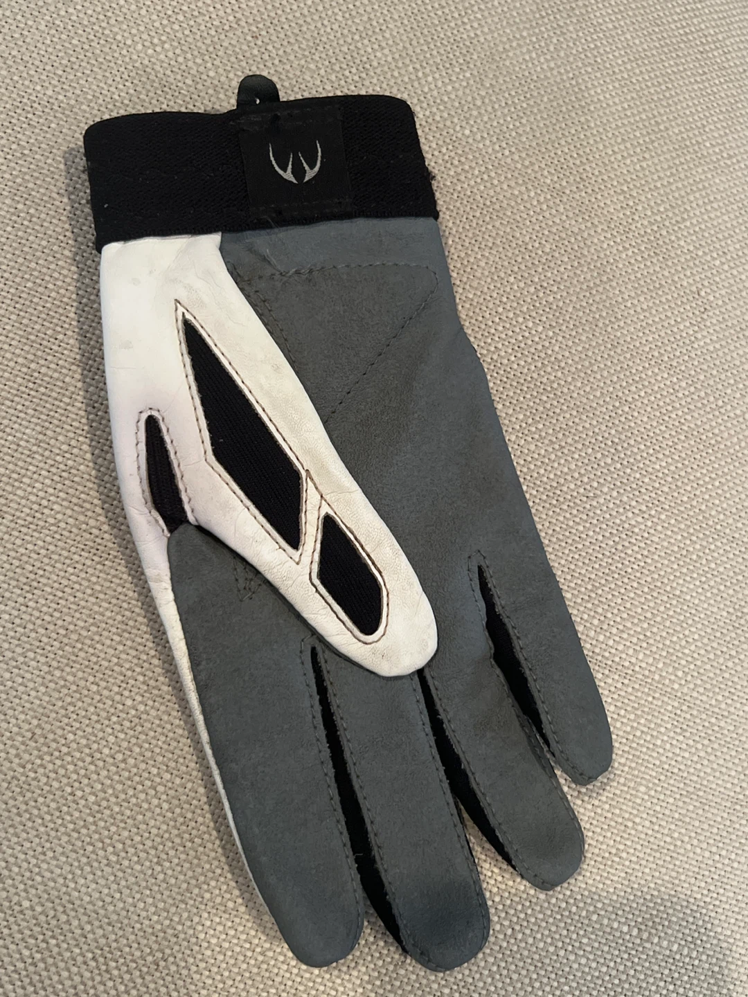 Nike D-Tack 6.0 Lineman single Glove - photo 2