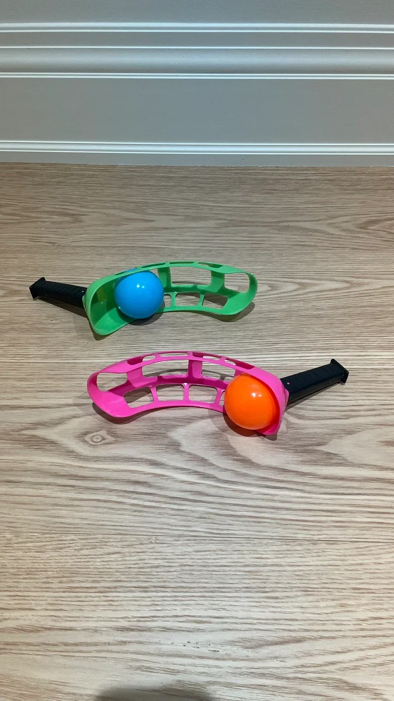 Catch Ball Set - Green & Pink image indicator(2)