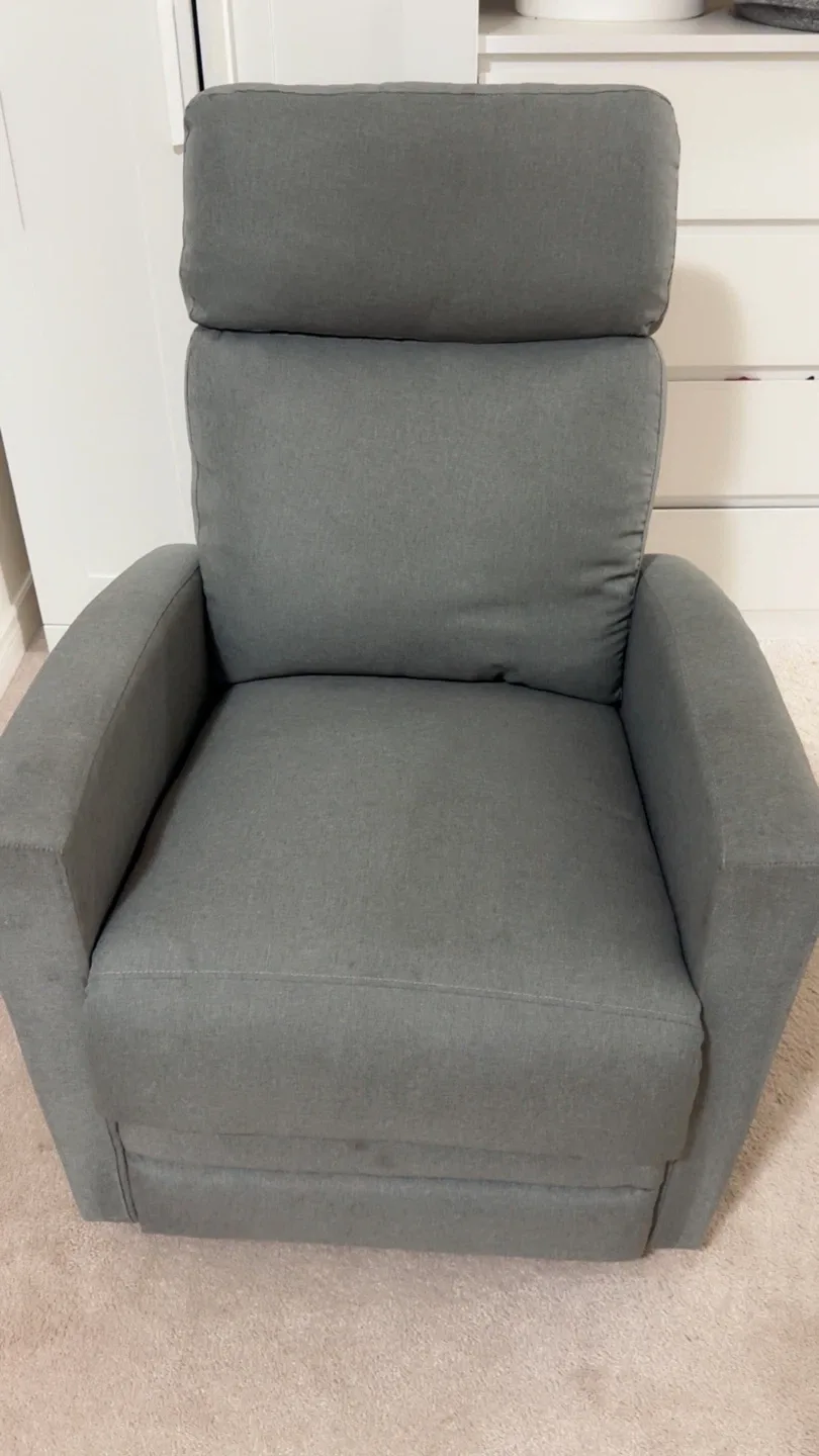 Gray Recliner Chair image indicator(3)