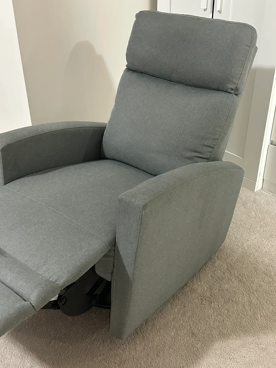 Gray Recliner Chair image indicator(2)