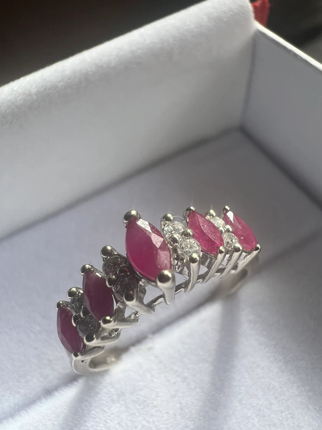 10 k Ruby and Diamond Ring - photo 2