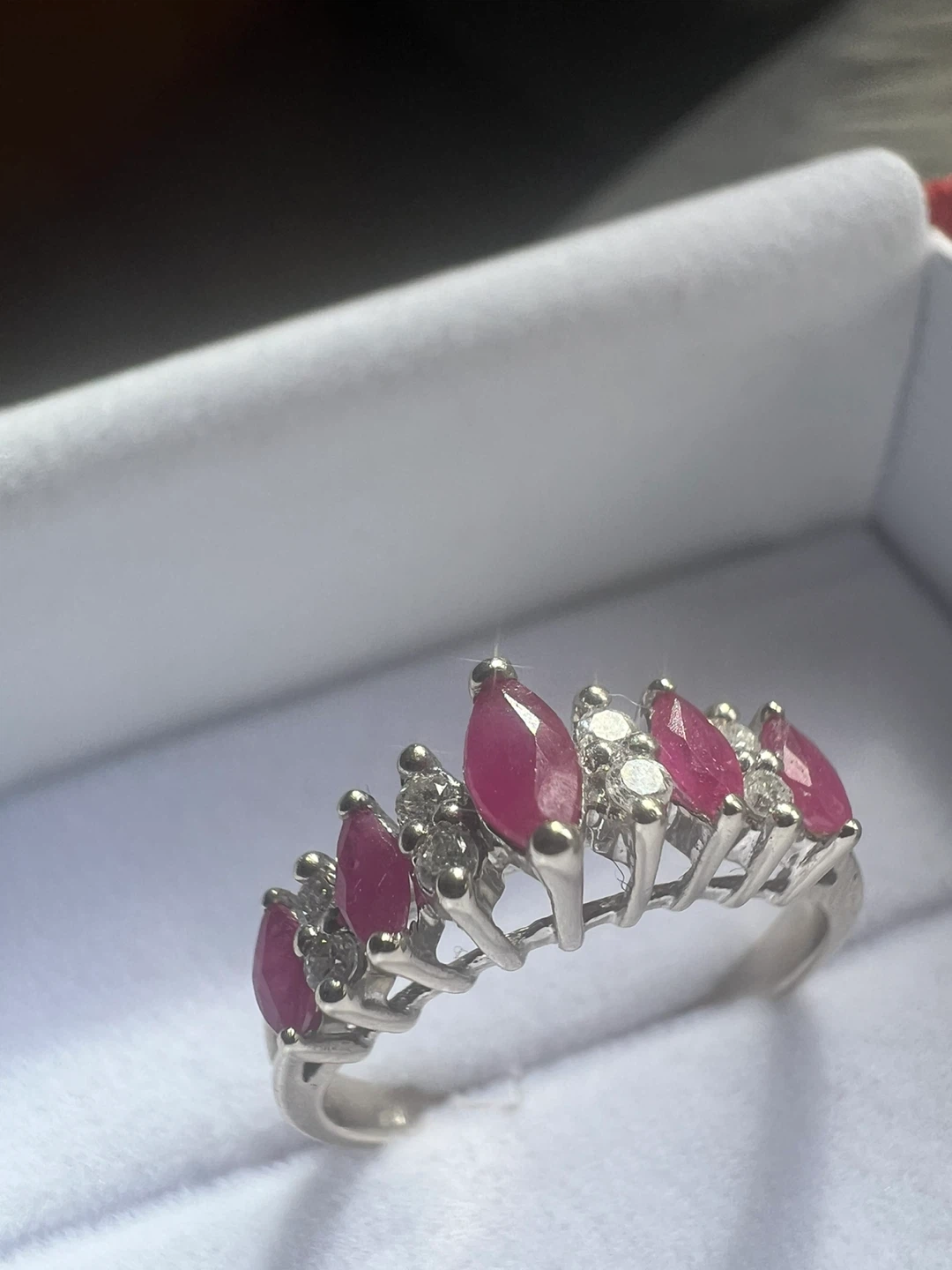 10 k Ruby and Diamond Ring - photo 3