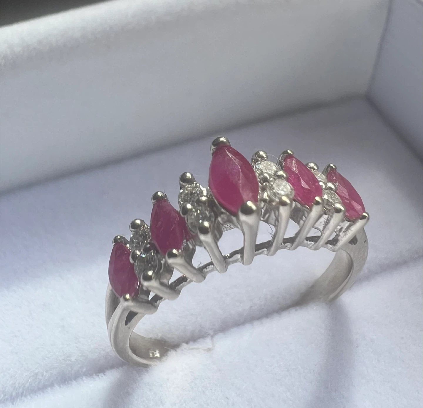 10 k Ruby and Diamond Ring - photo 4