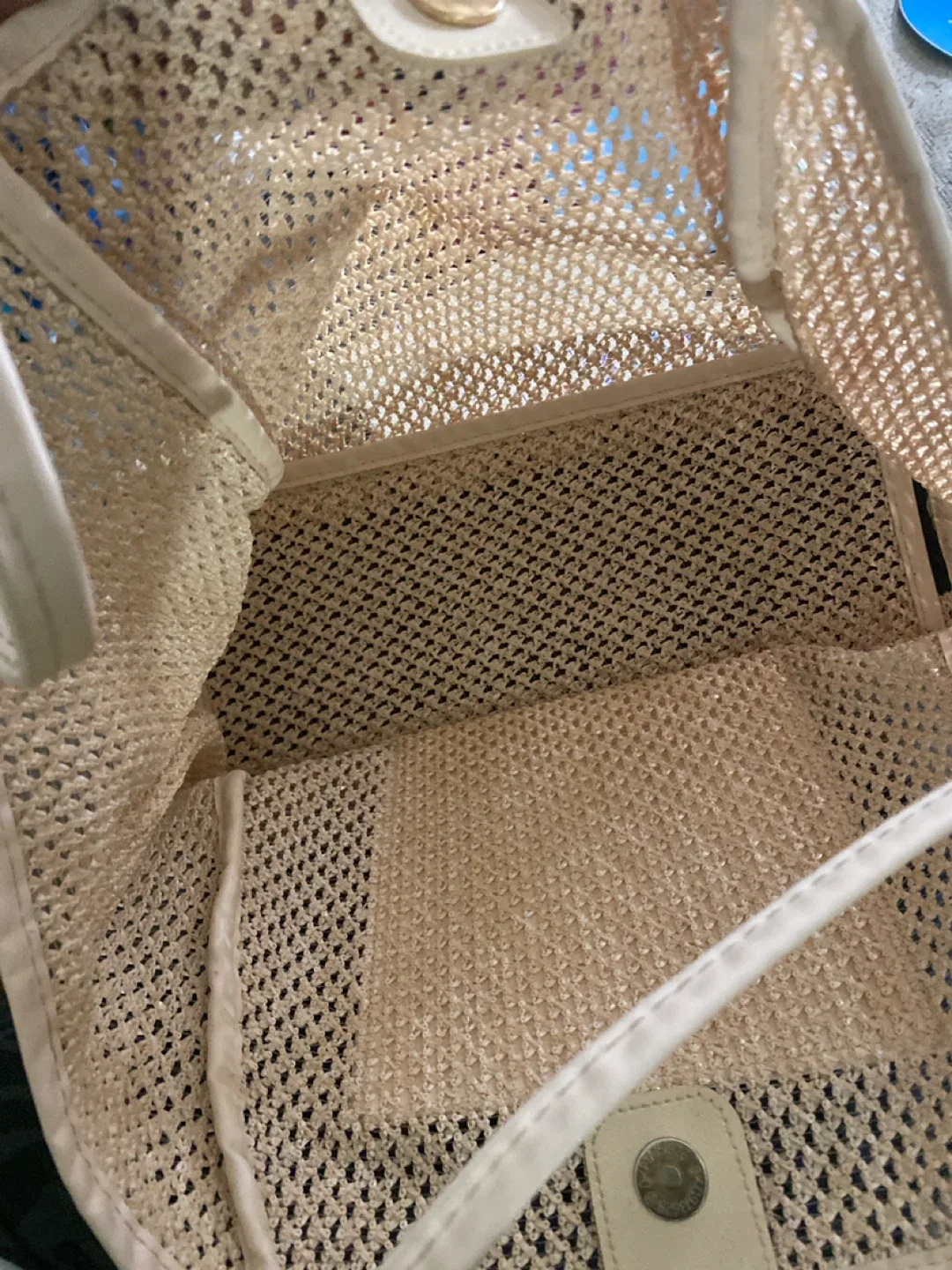 Plastic Woven Tote Bag - Beige/Cream image indicator(2)