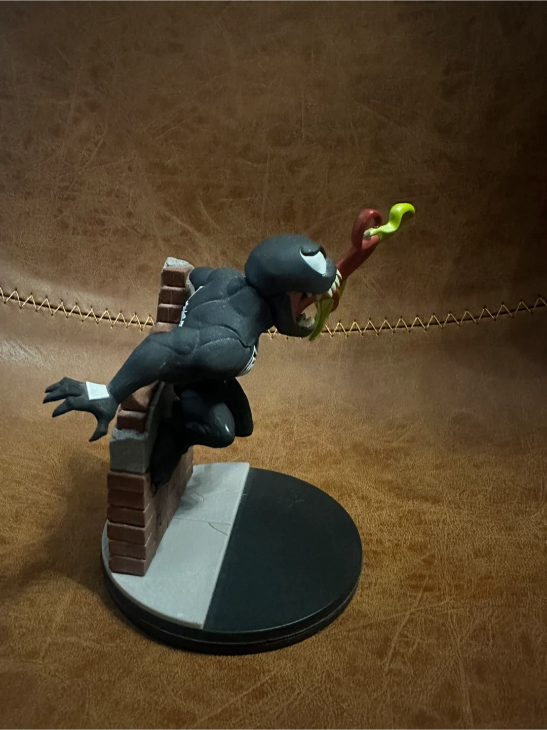 Venom statue quantum mechanix - photo 4