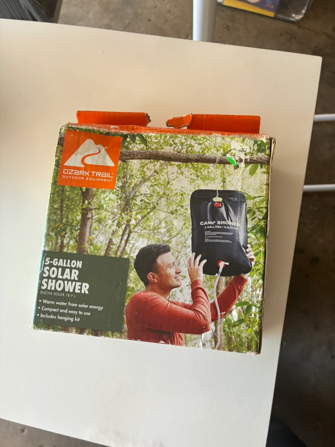 Ozark Trail 5-Gallon Solar Camp Shower - New in Box! - photo 2