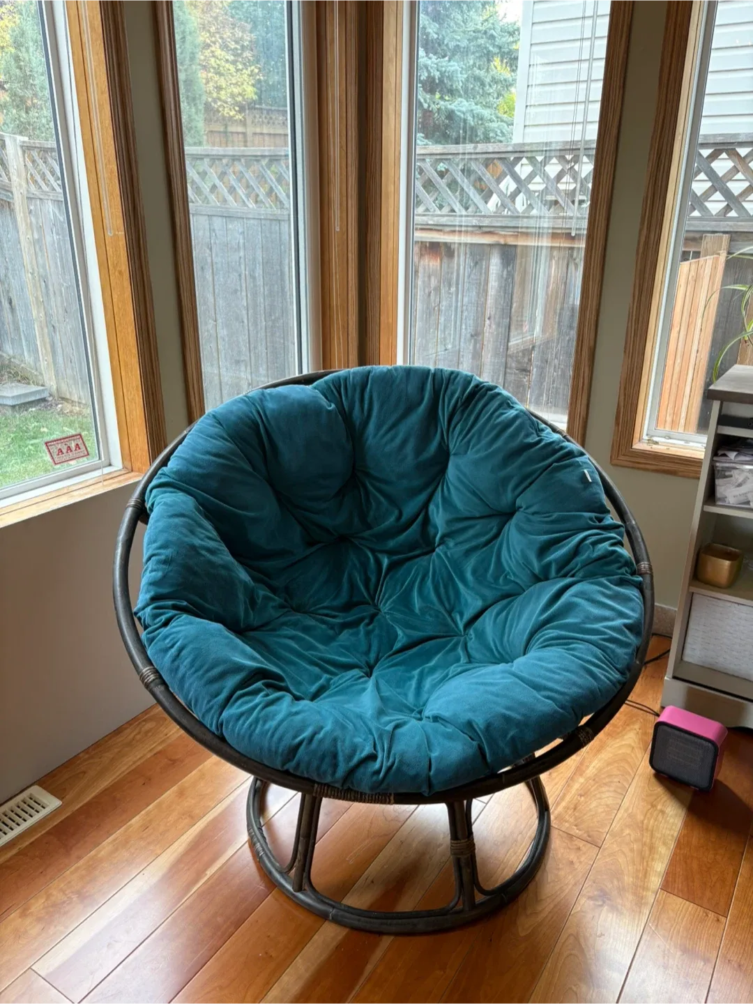 Papasan Chair with Teal Cushion image indicator(2)