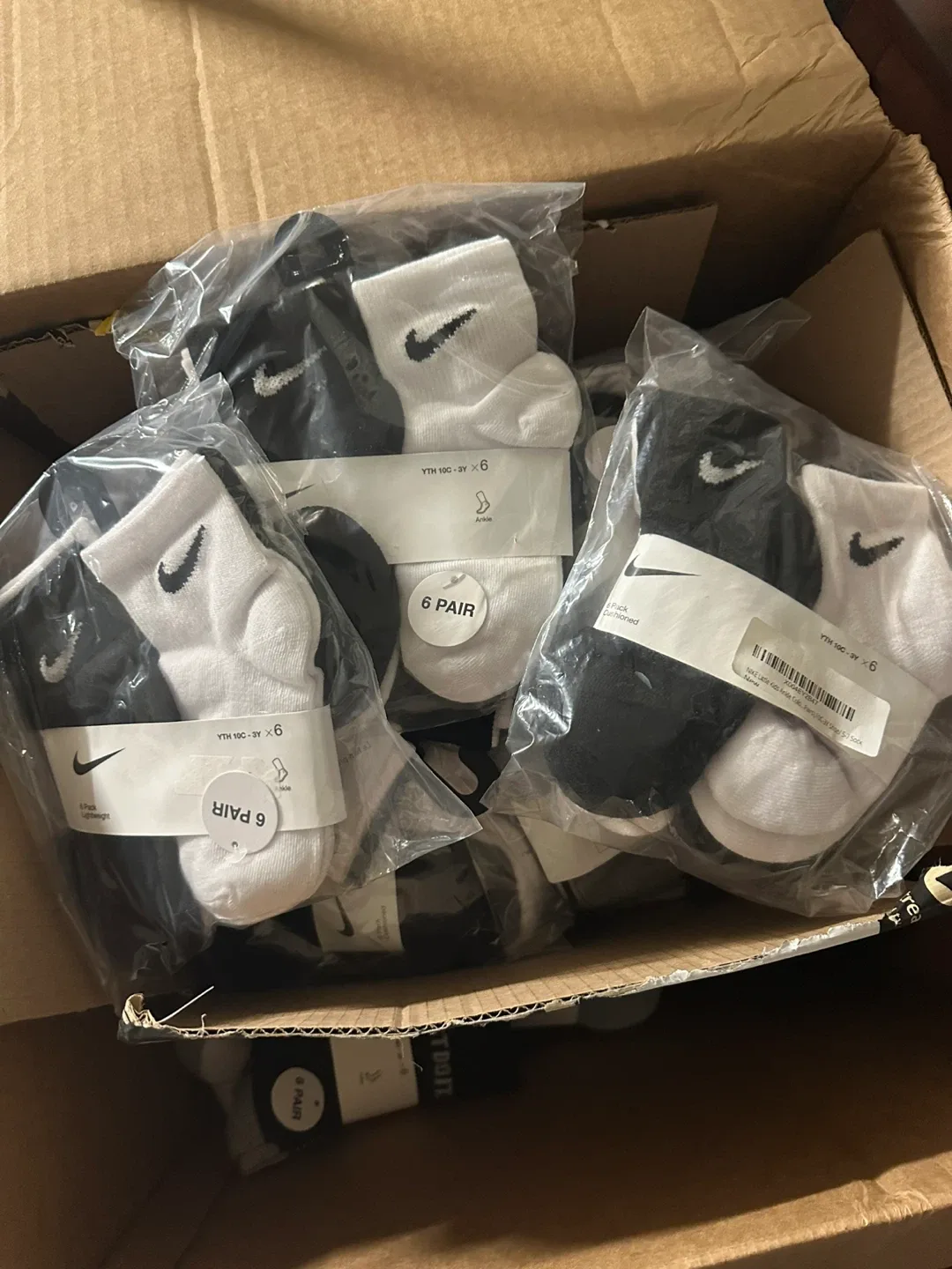 New Nike YTH 10C-3Y Ankle Socks - 6 Pair image indicator(2)