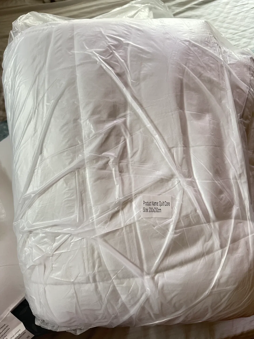 Brand New 7-Piece King Size Bedding Set (CAN DELIVER) image indicator(4)