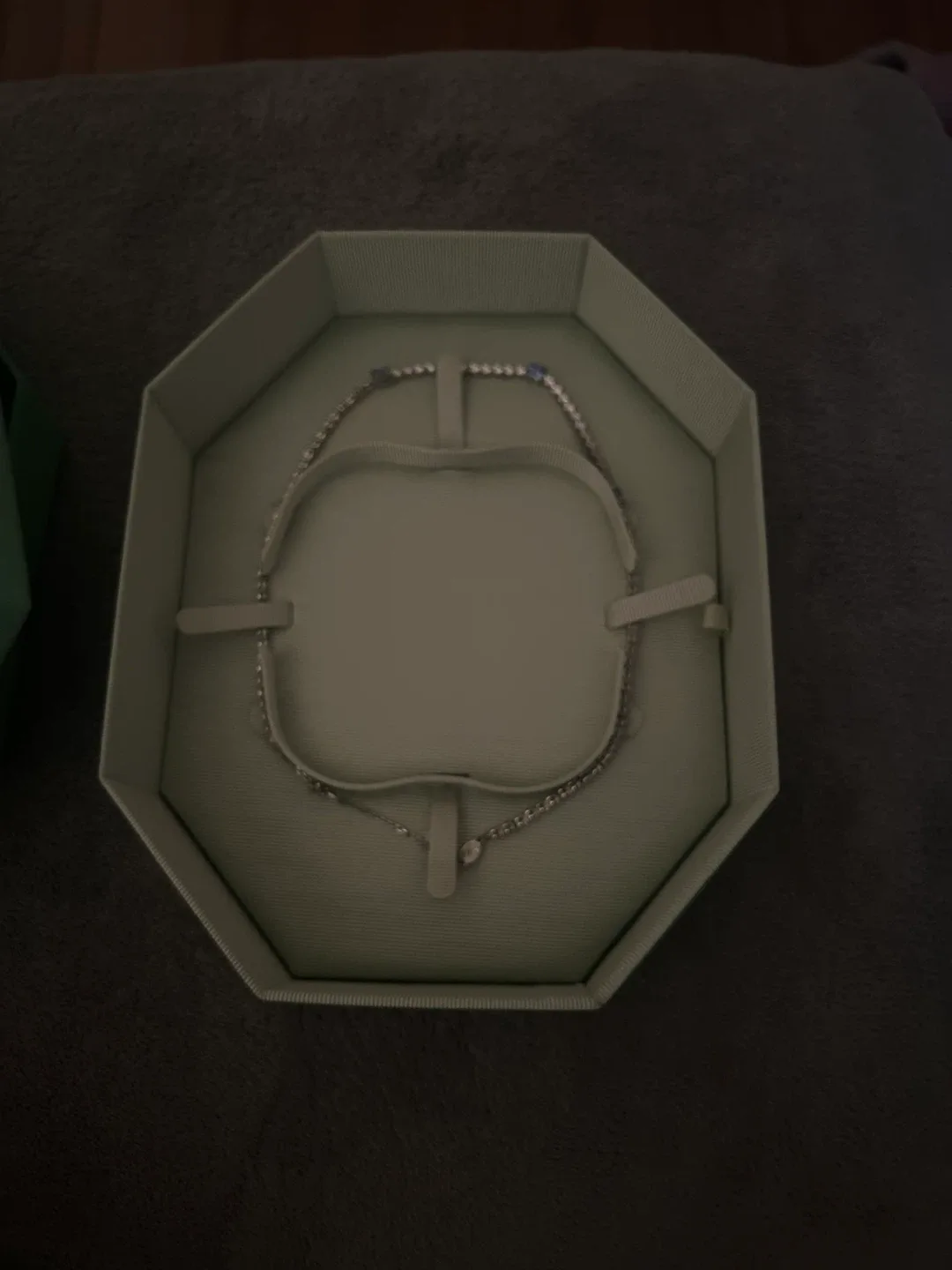 Swarovski Necklace image indicator(2)