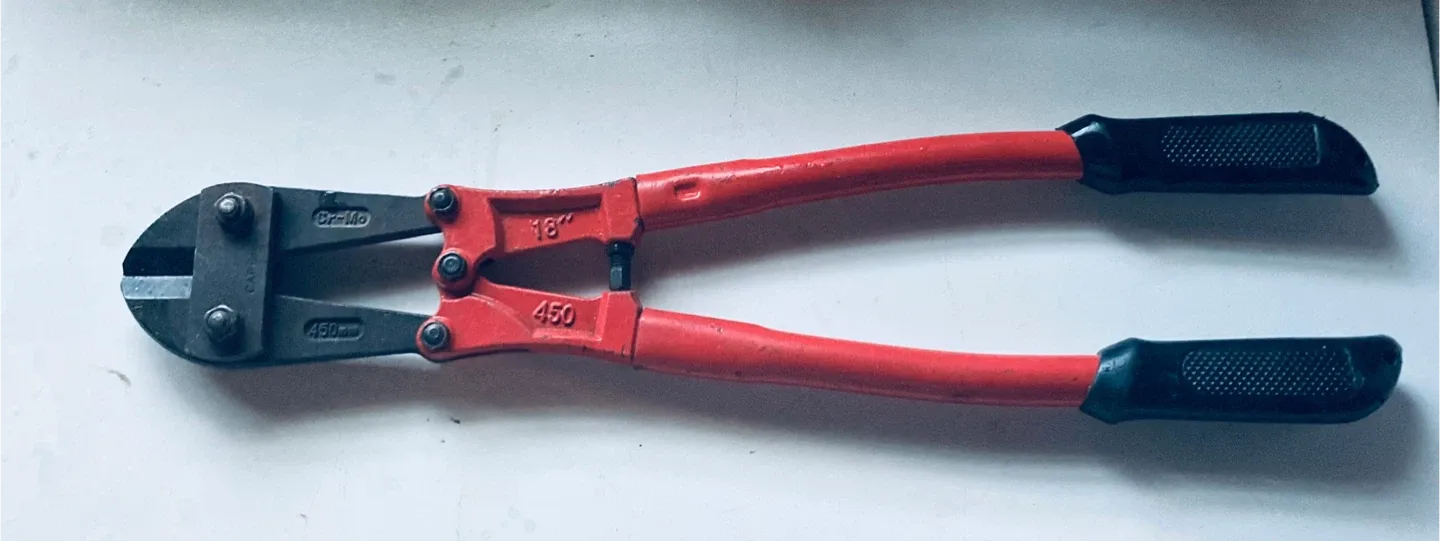 18" Bolt Cutters thumbnail