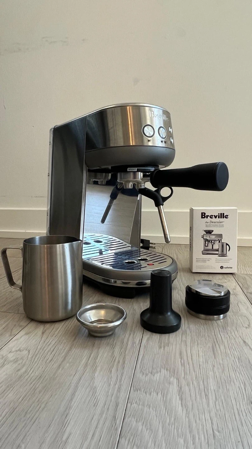 Breville the Barista Express Espresso Machine