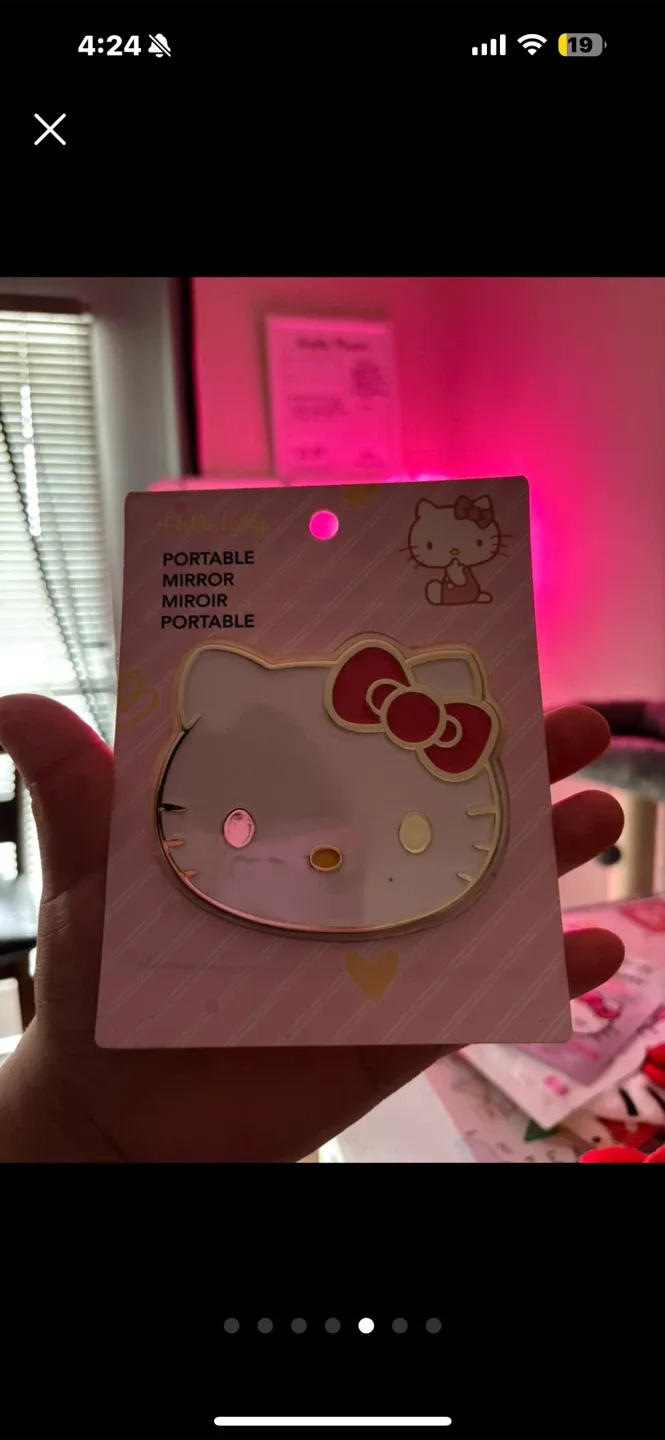 Hello Kitty Portable Mirror - New! thumbnail
