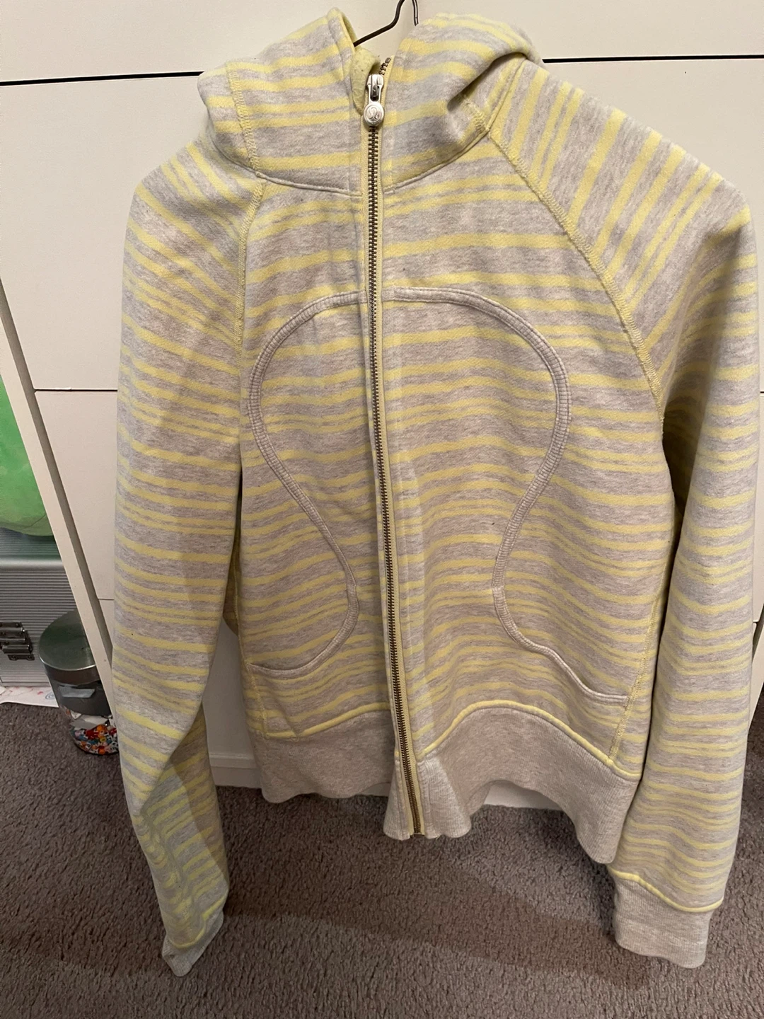 Lululemon Scuba Hoodie - Size 10