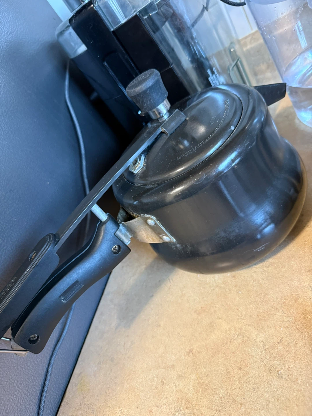 Black Pressure Cooker