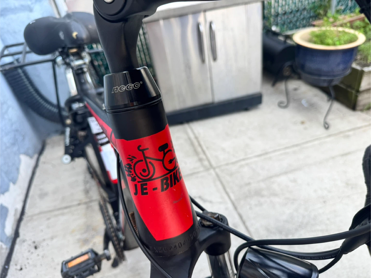 JE-Bike E-10 Electric Bike