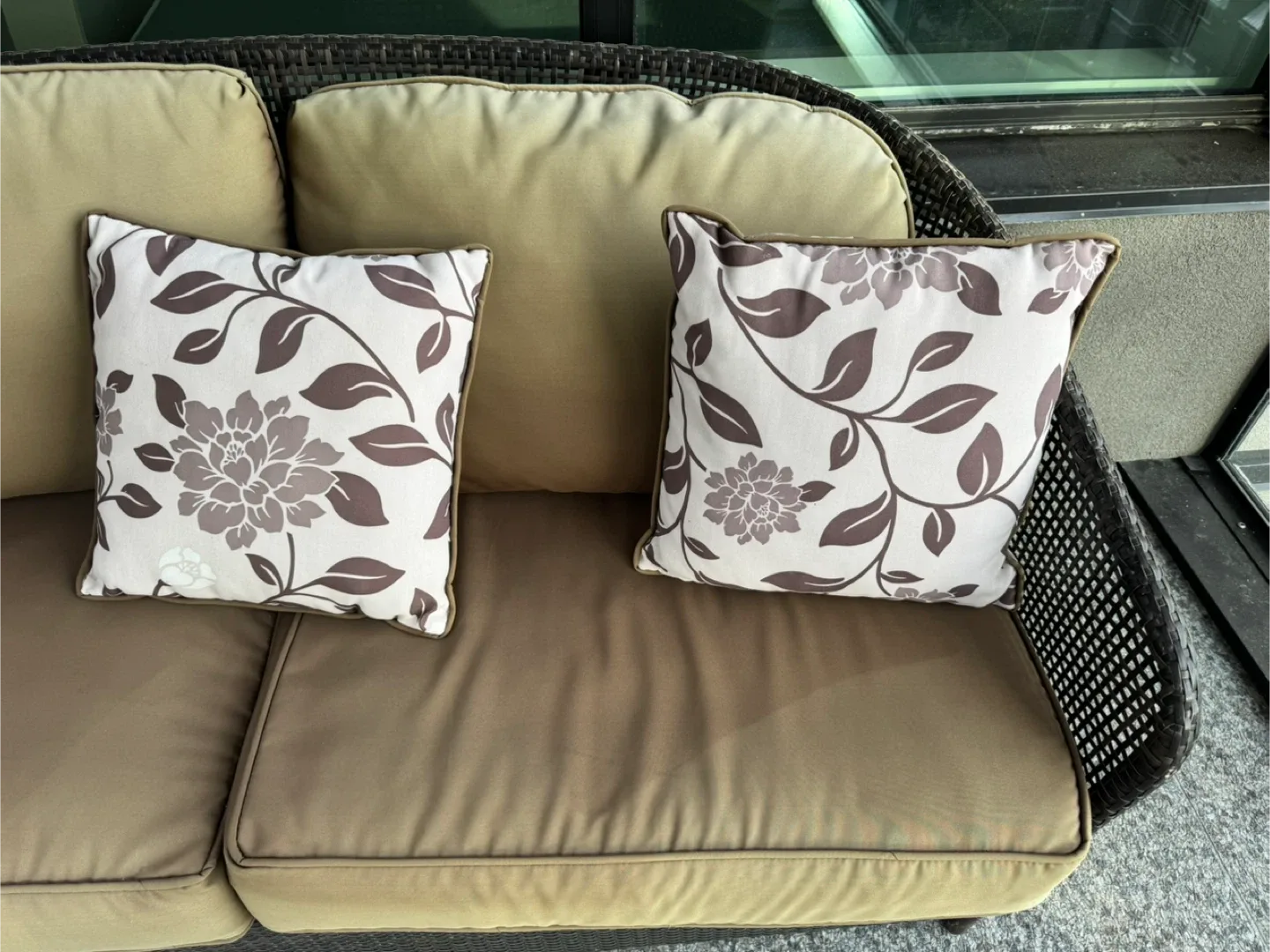 Outdoor Wicker Loveseat with Cushions image indicator(3)