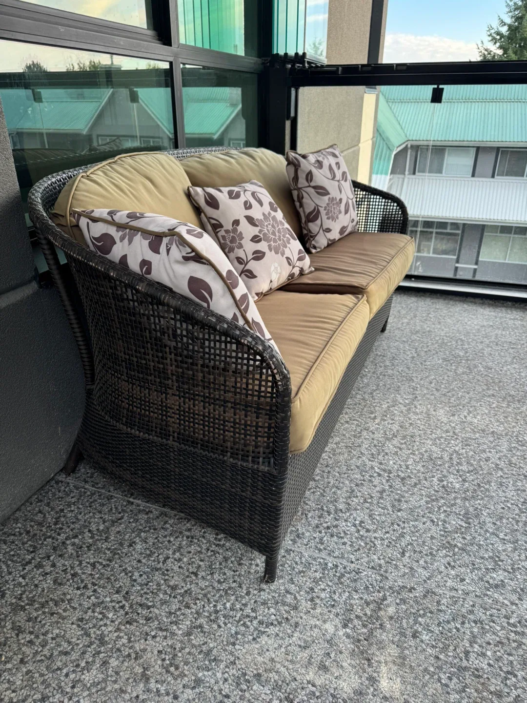 Outdoor Wicker Loveseat with Cushions image indicator(2)