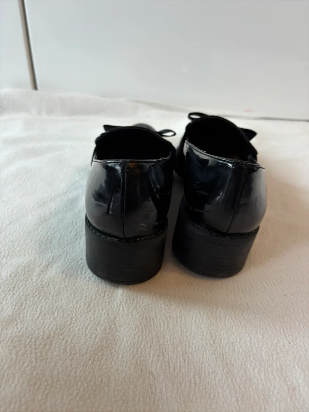 Zara Black Patent Loafer with Bow, Size 7 image indicator(4)