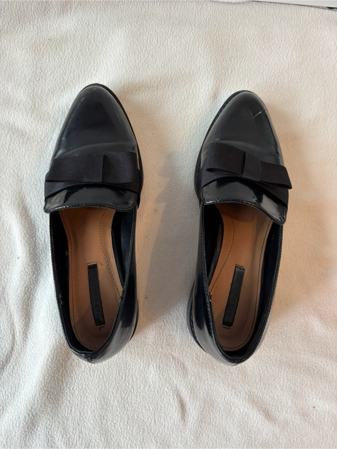 Zara Black Patent Loafer with Bow, Size 7 image indicator(3)