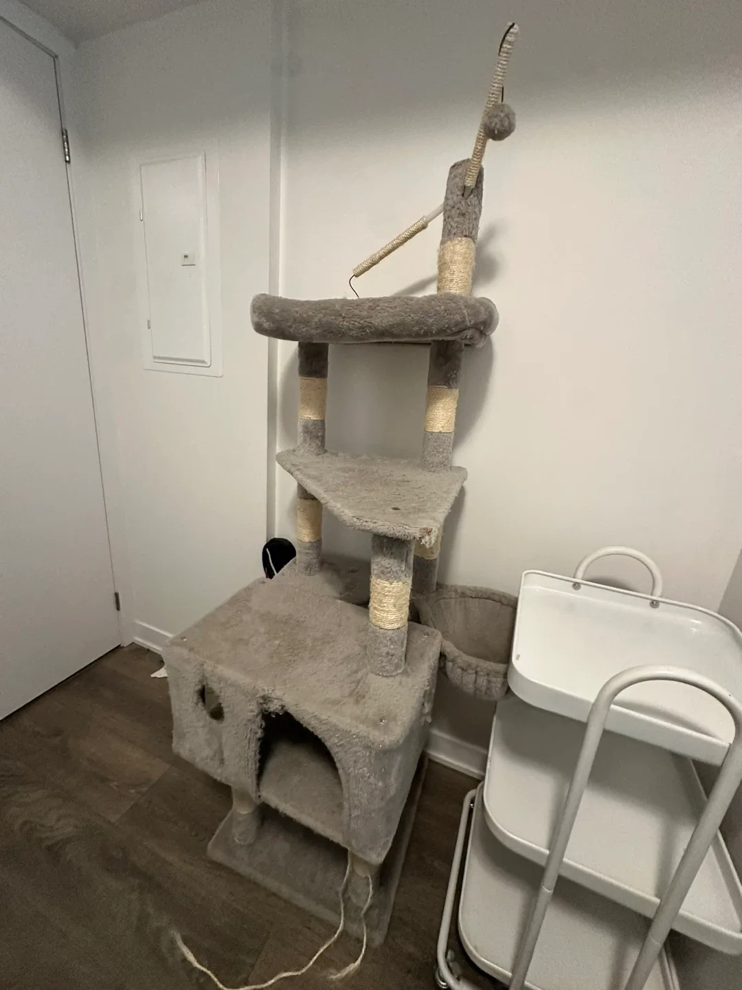 Cat Tree with Condo and Scratching Post thumbnail