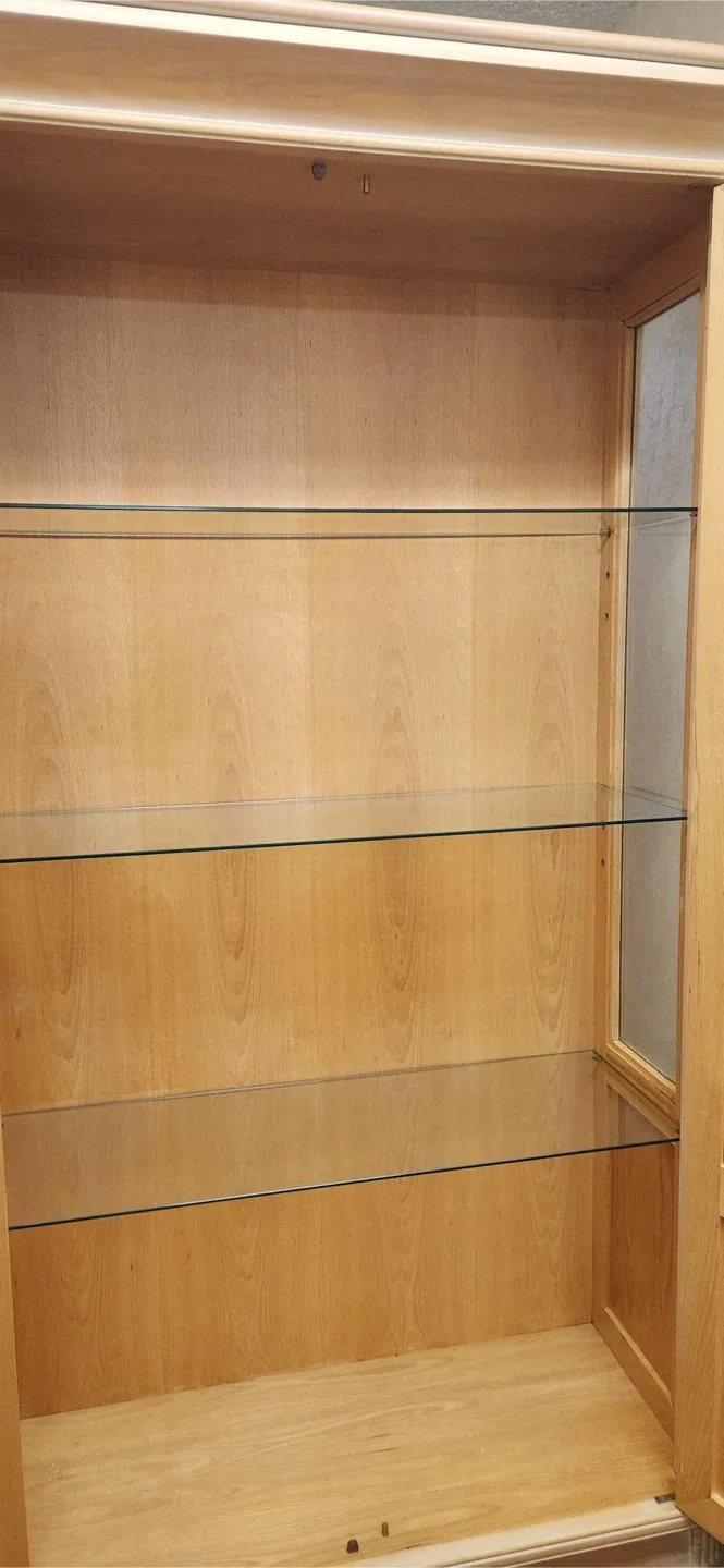 Italian Luxury Vintage Modenese Adriano Wooden Display Cabinet image indicator(4)