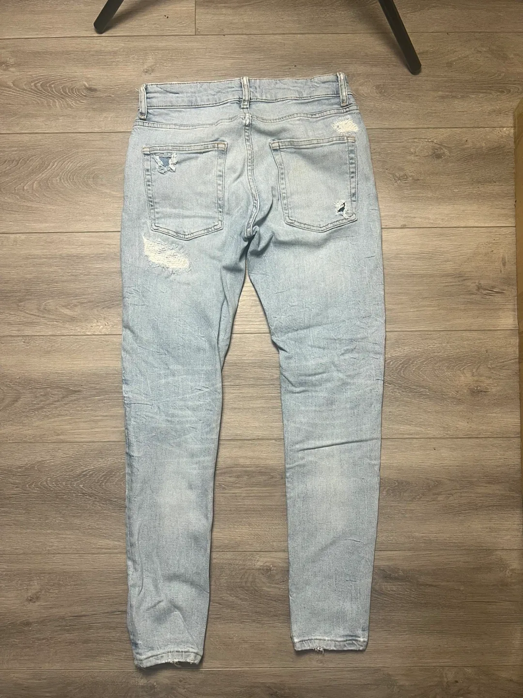 Distressed Light Wash Denim Jeans image indicator(5)