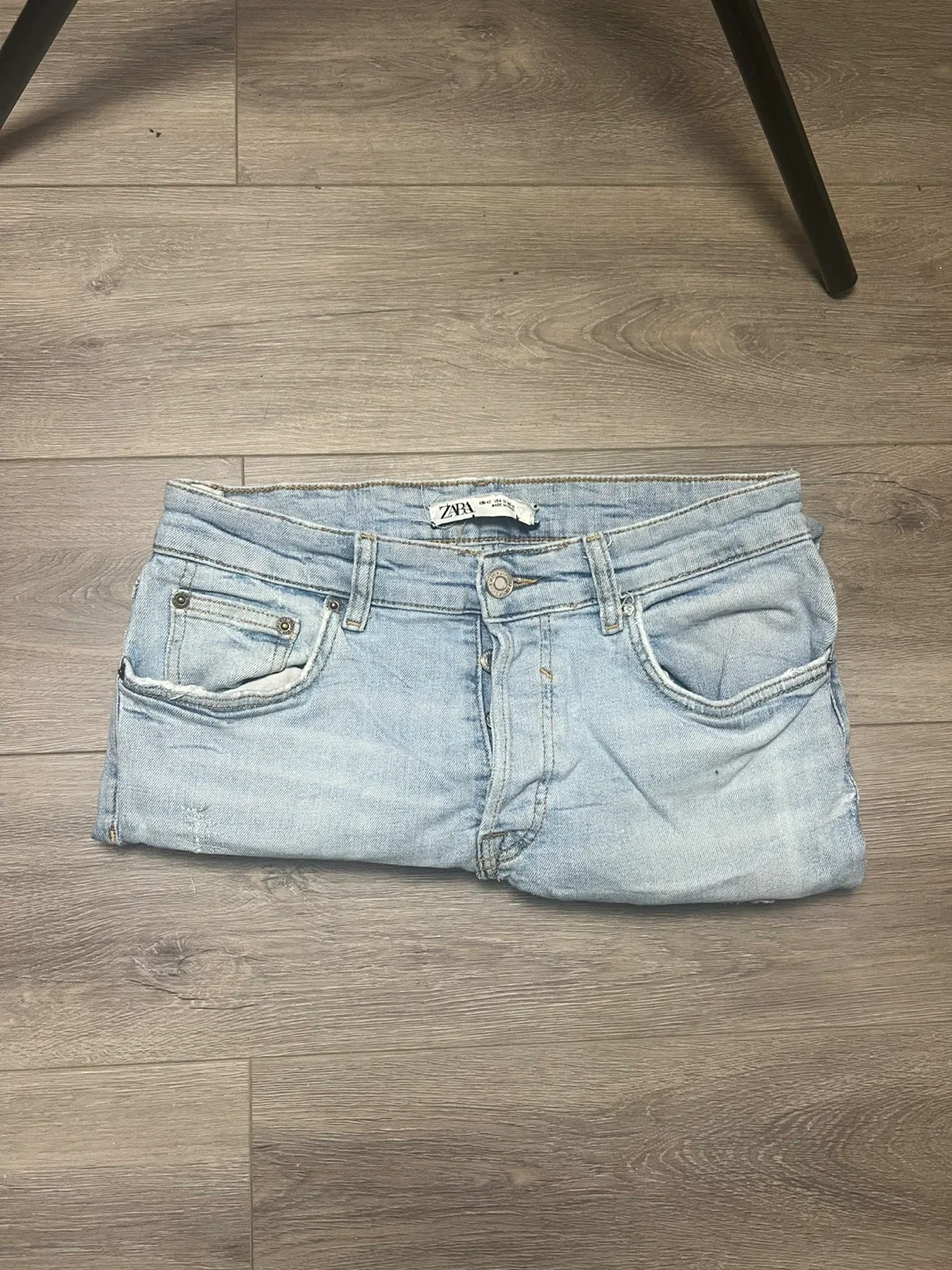 Distressed Light Wash Denim Jeans image indicator(6)