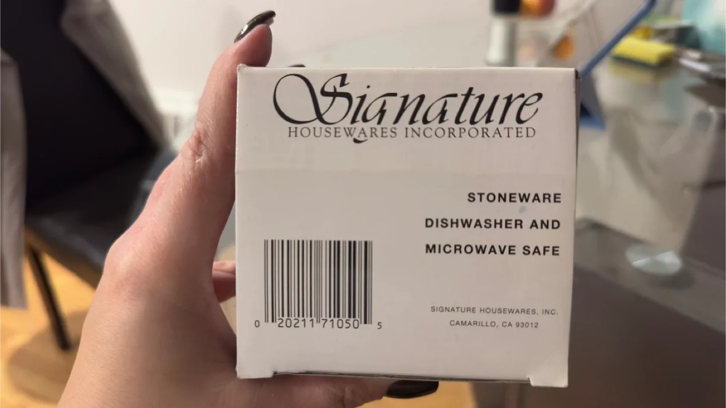 Signature Housewares Classics Corn Dishes - Set of 4 image indicator(2)