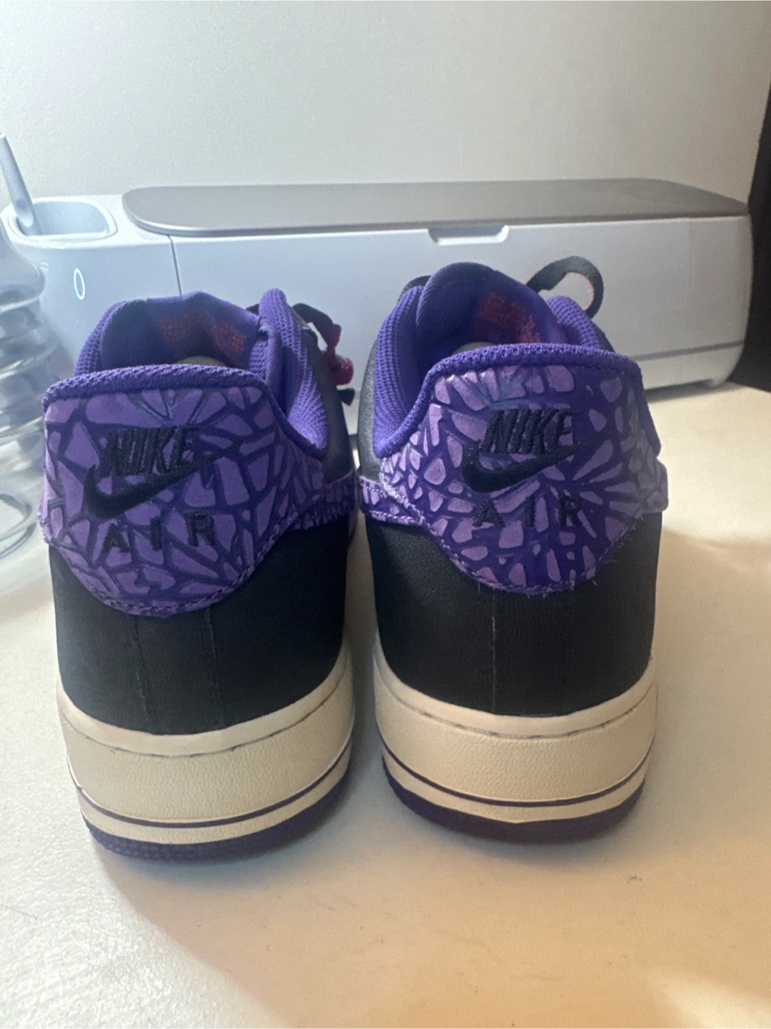 Nike Air Force 1 Low Purple Elephant Print Size 10.5 - photo 2
