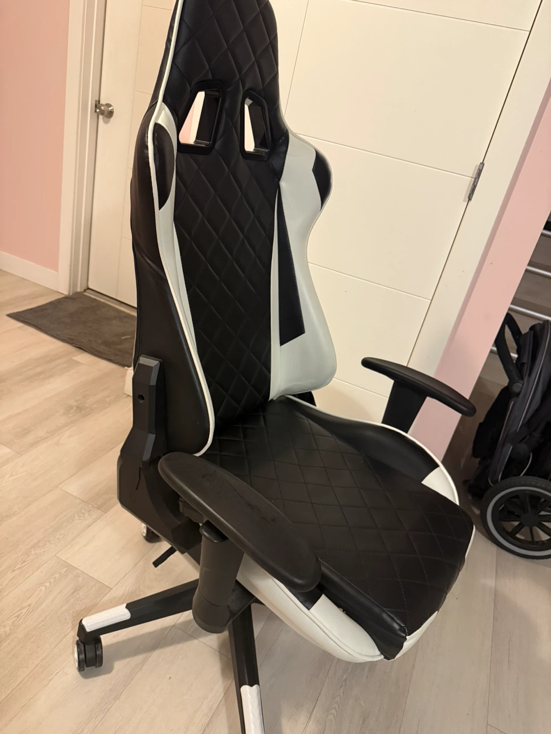 Black and White Gaming Chair