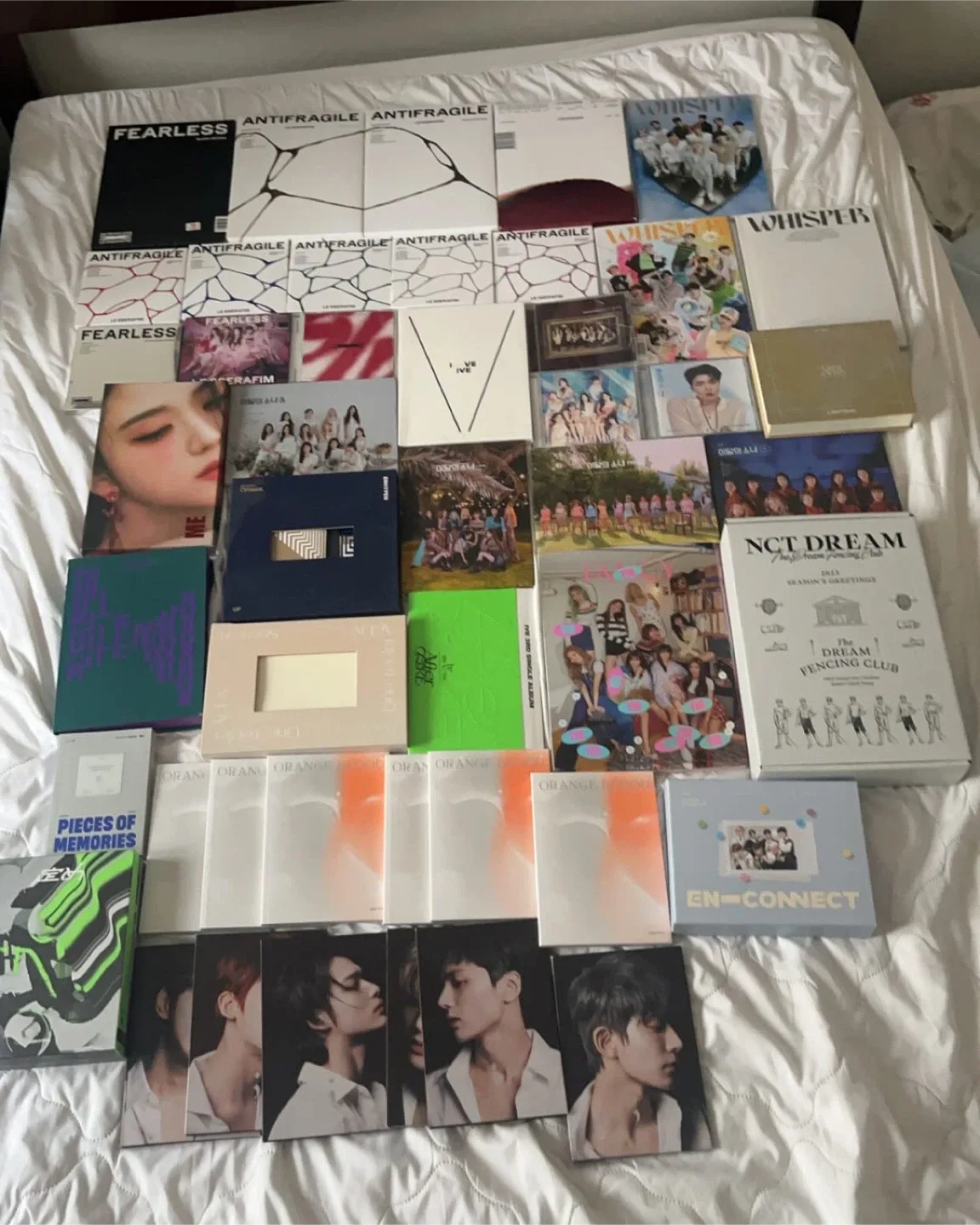 Kpop albums and photocards image indicator(2)