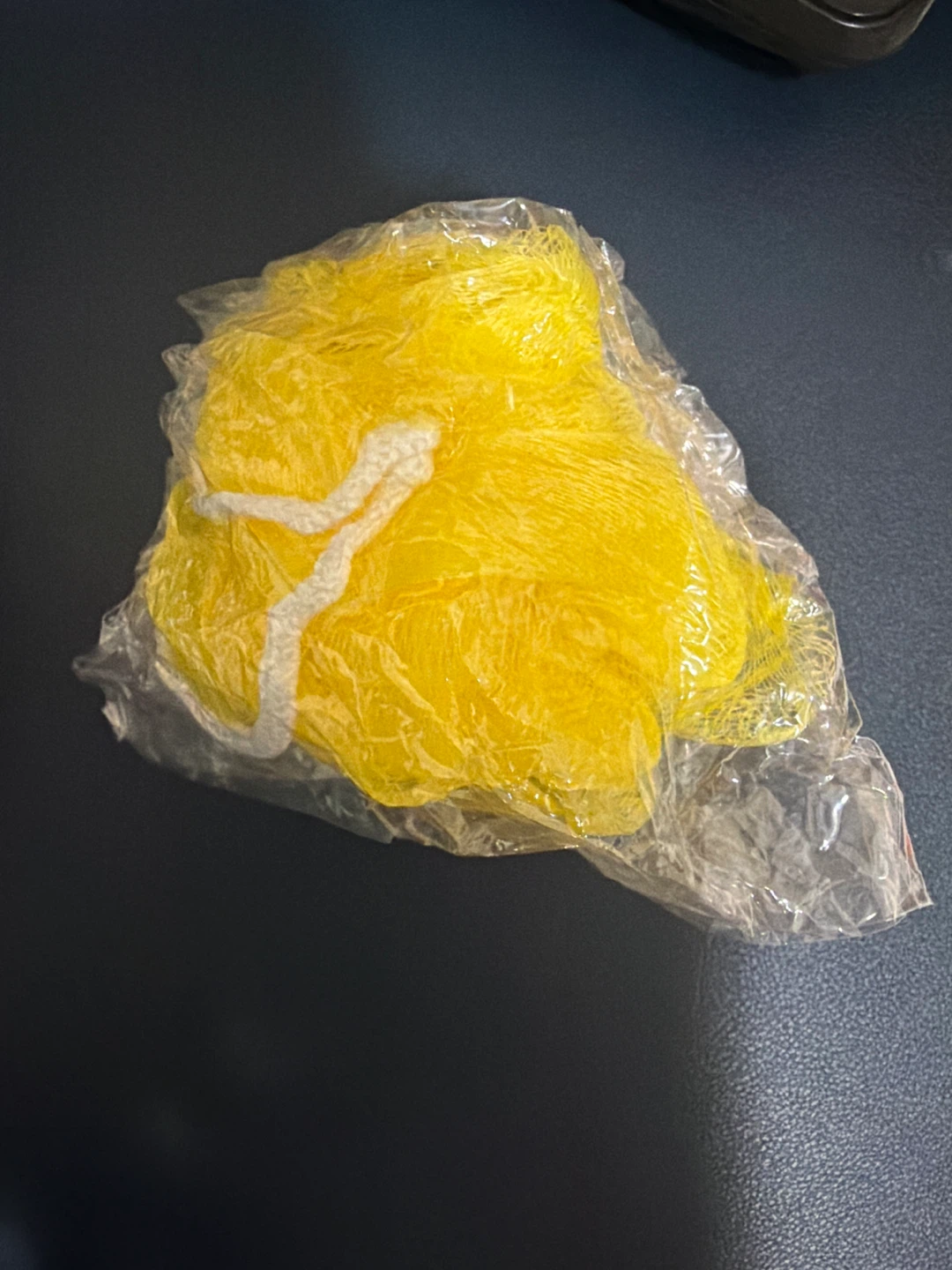 🧡 Yellow Bath Loofah - New
